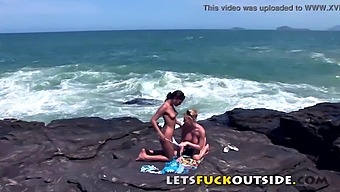 Outdoor Sex With Babes Who Love Getting Caught