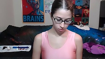Watch Slut Alexxxcoal In Action On Live Webcam