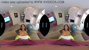 Jenna Foxx Receives Doggy Style Penetration While Wearing Yoga Pants